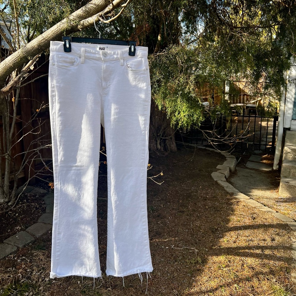 Paige Laurel Canyon High Rise Bootcut Flare White Jean raw hem pant 29